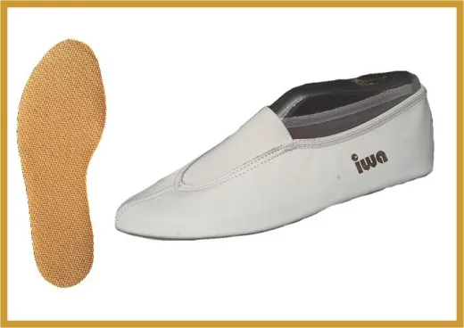 IWA 200 Gymnastikschuhe Leder Modell 200 weiss und schwarz