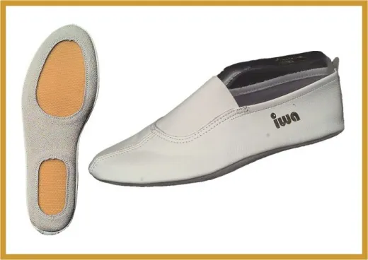 IWA 190 Gymnastikschuhe Leder Modell 190 weiss und schwarz